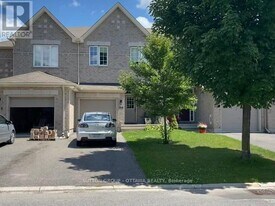 304 Grey Seal Cir in Ottawa, ON - Building Photo