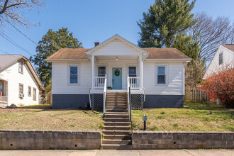 109 Hays Ave in Staunton, VA - Building Photo - Building Photo