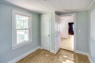 1582 Ridge Rd in Ontario, NY - Building Photo - Building Photo