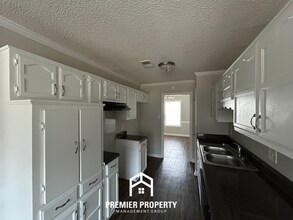 4701 Falling Oak Cove in Memphis, TN - Building Photo - Building Photo