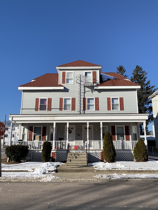 217 Pine St Rentals in Attleboro, MA