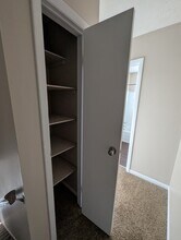 4891 Nugent Dr in Columbus, OH - Building Photo - Building Photo