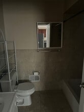 159 Lafayette St, Unit 1 in Newark, NJ - Foto de edificio - Building Photo