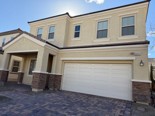 5953 Castell Canyon St