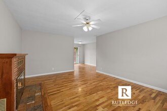 918 Grant Ave in Medford, OR - Building Photo - Building Photo