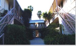 815 Bennett Ave in Long Beach, CA - Foto de edificio - Building Photo
