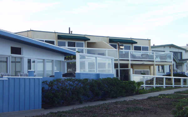 1719 Ocean Blvd in San Diego, CA - Building Photo