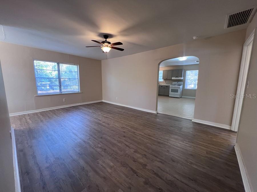 219 NW 3rd Ave in Gainesville, FL - Building Photo