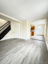 97 Davis Ave in Bridgeport, CT - Building Photo - Building Photo