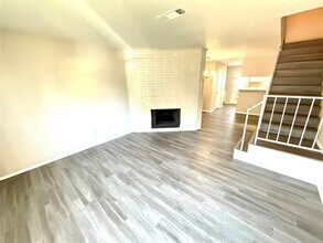 629 Carriagehouse Ln in Garland, TX - Building Photo - Building Photo