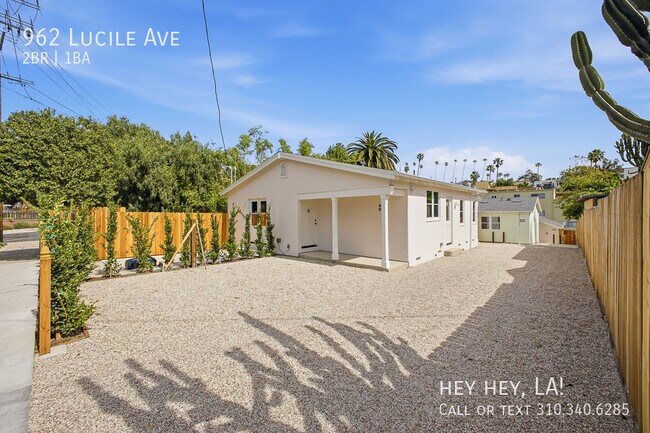 962 Lucile Ave in Los Angeles, CA - Building Photo - Building Photo