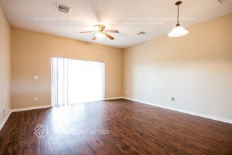3809 10th St SW in Lehigh Acres, FL - Foto de edificio - Building Photo