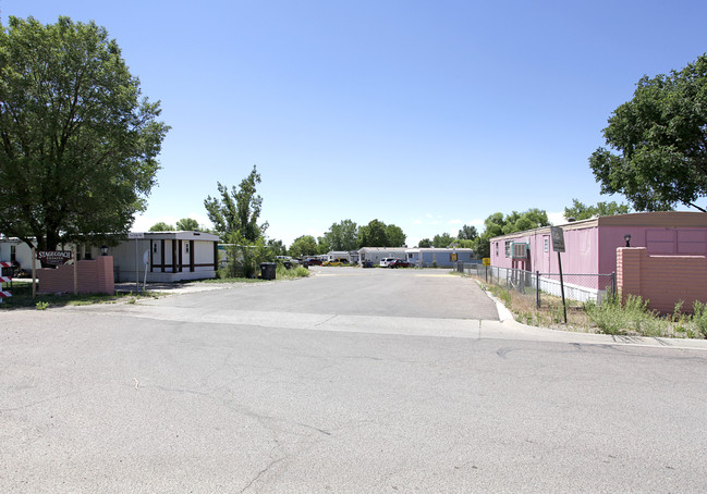 Stagecoach Mobile Home Park in Pueblo, CO - Building Photo - Building Photo