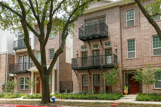 Camden Townhomes at Willowick Park in Houston, TX - Building Photo - Building Photo