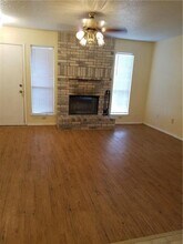 1304 Pitcairn Dr in Pflugerville, TX - Building Photo - Building Photo