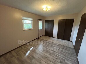 60 Candlewood Ct in Germantown, OH - Building Photo - Building Photo