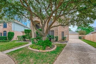 4026 N Barnett Way in Missouri City, TX - Building Photo - Building Photo