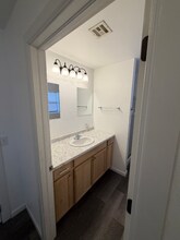 406 Anderson Dr in Prague, OK - Foto de edificio - Building Photo