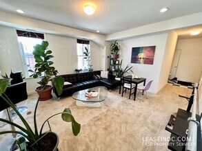 1340 Fairmont St NW in Washington, DC - Building Photo - Building Photo