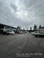 15772 SE Division St in Portland, OR - Building Photo