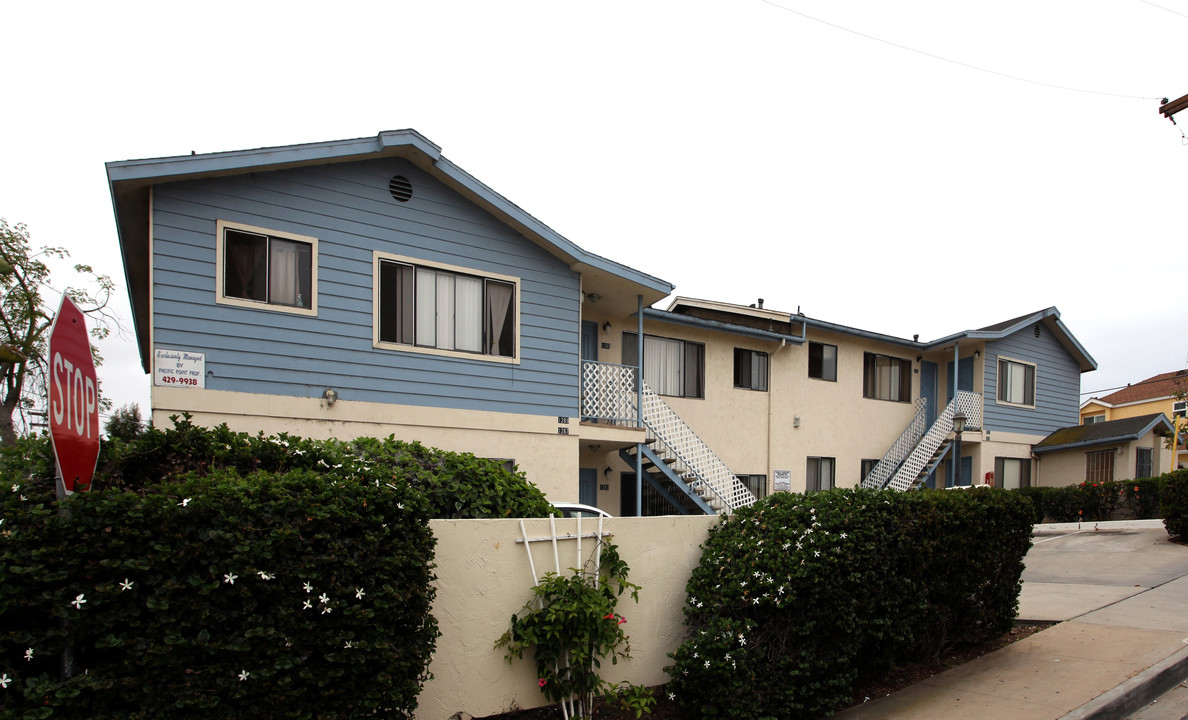 1275-1289 Calla Ave in Imperial Beach, CA - Building Photo