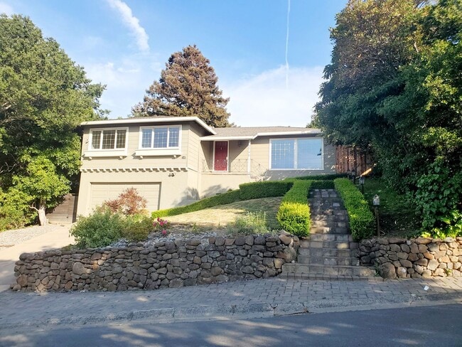 property at 2745 Summit Dr