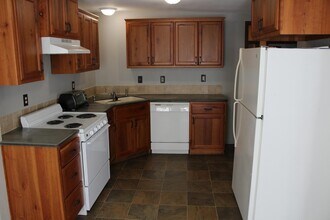 724 Fremont St in Manhattan, KS - Building Photo - Building Photo