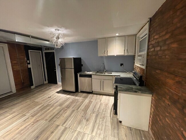 516 E Kirby St in Detroit, MI - Building Photo - Building Photo