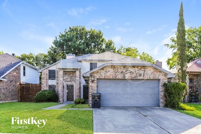 property at 2219 Wamsetta Dr
