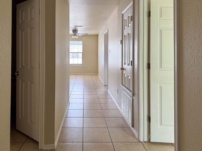 120 Ramon Cardenas Dr, Unit A