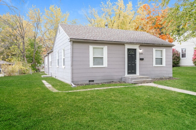 1608 W Sheley Rd in Independence, MO - Building Photo - Building Photo