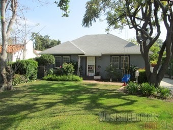 property at 40 Arlington Dr