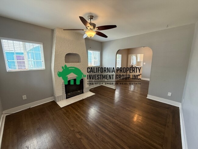 3887 12th Ave in Sacramento, CA - Building Photo - Building Photo