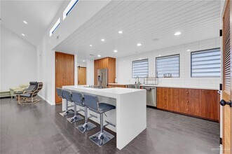 21 W Holland Ave in Edinburg, TX - Building Photo - Building Photo