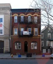 81 3rd St in Passaic, NJ - Building Photo - Building Photo