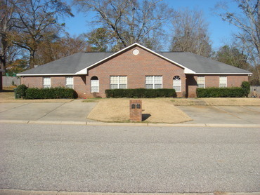 132 Halal Ct in Auburn, AL - Building Photo