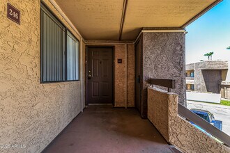 3601 W Tierra Buena Ln in Phoenix, AZ - Building Photo - Building Photo