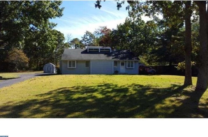 689 Maurice River Pkwy, Unit A in Vineland, NJ - Building Photo