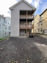 36 Vermont St in Waterbury, CT - Building Photo - Building Photo