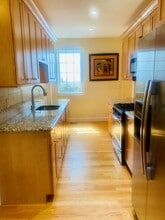 36 Hamilton Rd in Irvington, NY - Building Photo - Building Photo