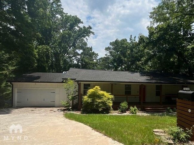 property at 1898 Canterbury St