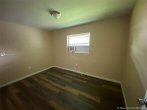 26501 SW 137th Ave-Unit -2 in Homestead, FL - Building Photo - Building Photo