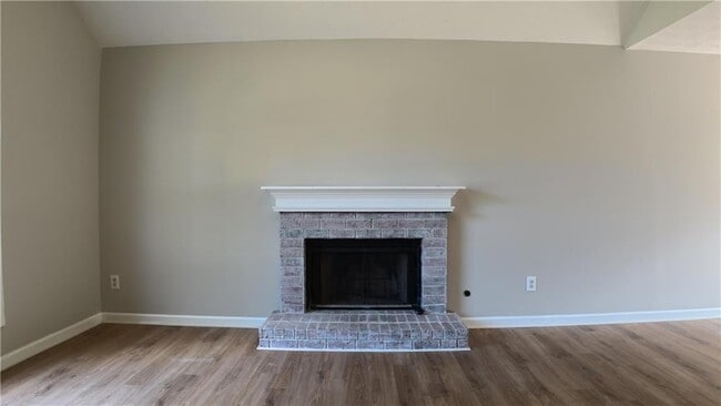 2575 Overlake Dr in Powder Springs, GA - Building Photo - Building Photo