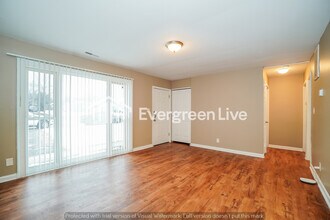 2074 Woodland Ave in Columbus, OH - Building Photo - Building Photo