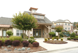 Autumn Oaks Apartments in Sanford, NC - Building Photo - Building Photo