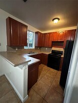 2528 SE 14th Ave in Homestead, FL - Building Photo