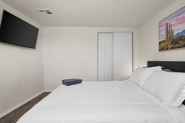 4009 W Grant St in Phoenix, AZ - Building Photo - Building Photo