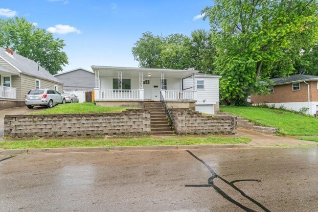 property at 1810 Superior Ave