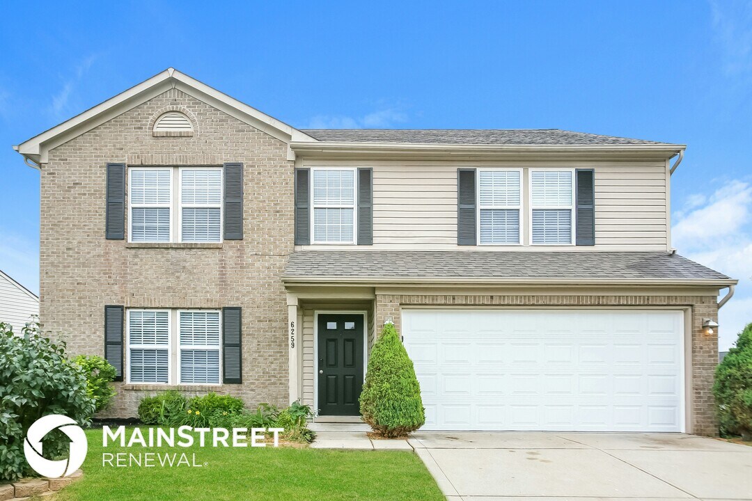 6259 Dusty Laurel Dr in Whitestown, IN - Building Photo