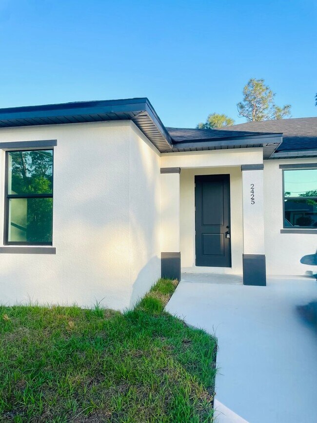 property at 2425 Millie Ave S